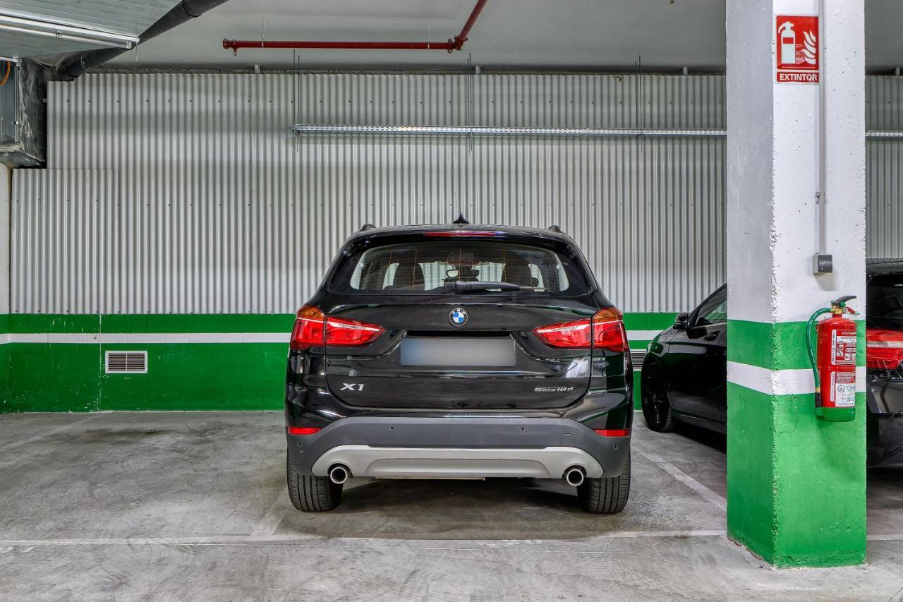 Ab Vialia Estacion Suitemalaga - Parking المظهر الخارجي الصورة